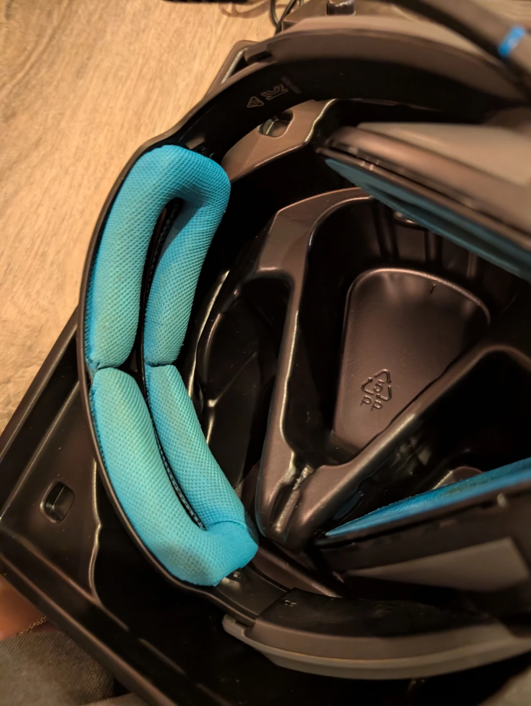 Sennheiser GSP 300 Closed Acoustic Gaming Headset - photo 3