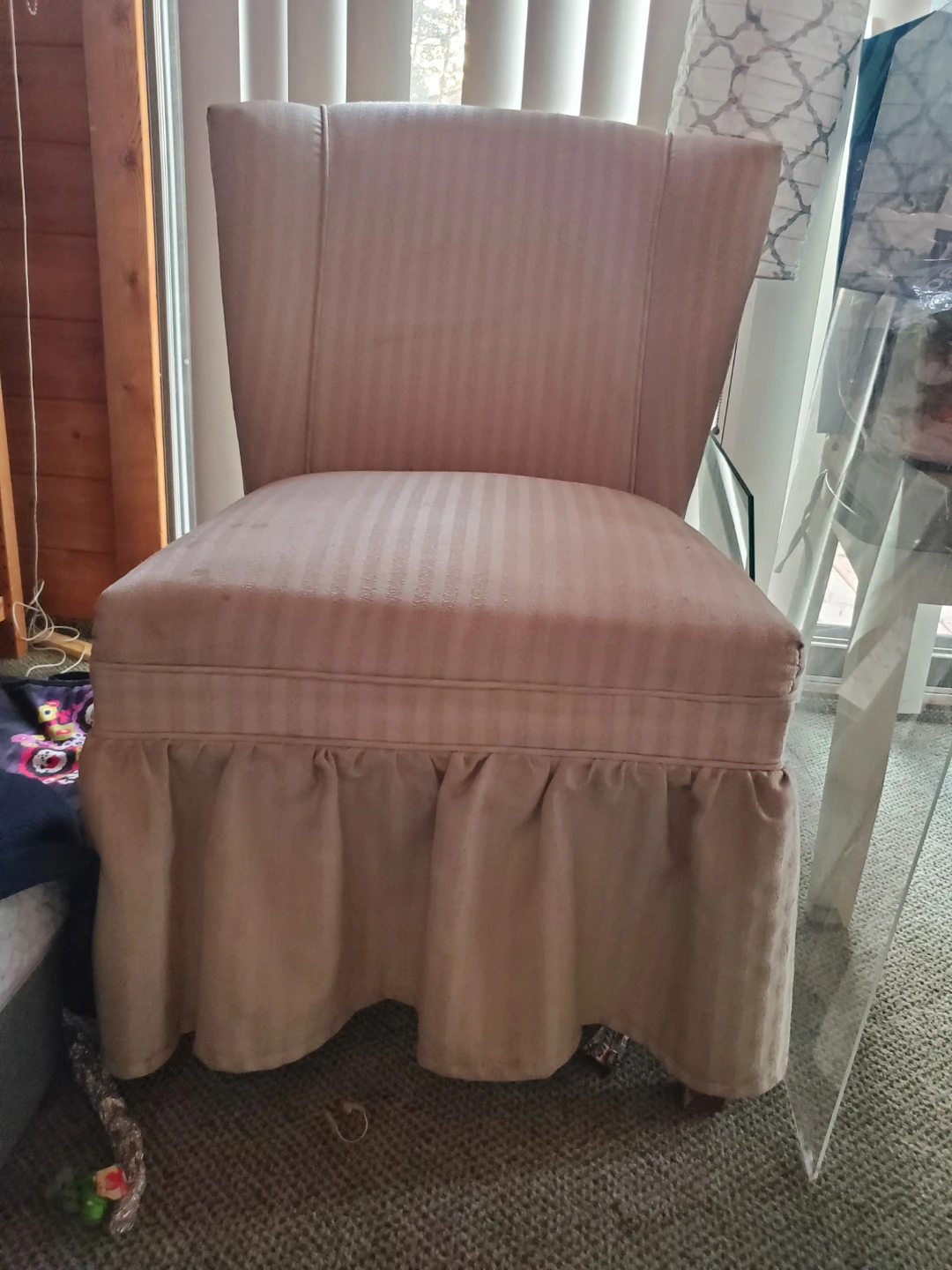 Upholstered Accent Chairs with Skirt - photo 2
