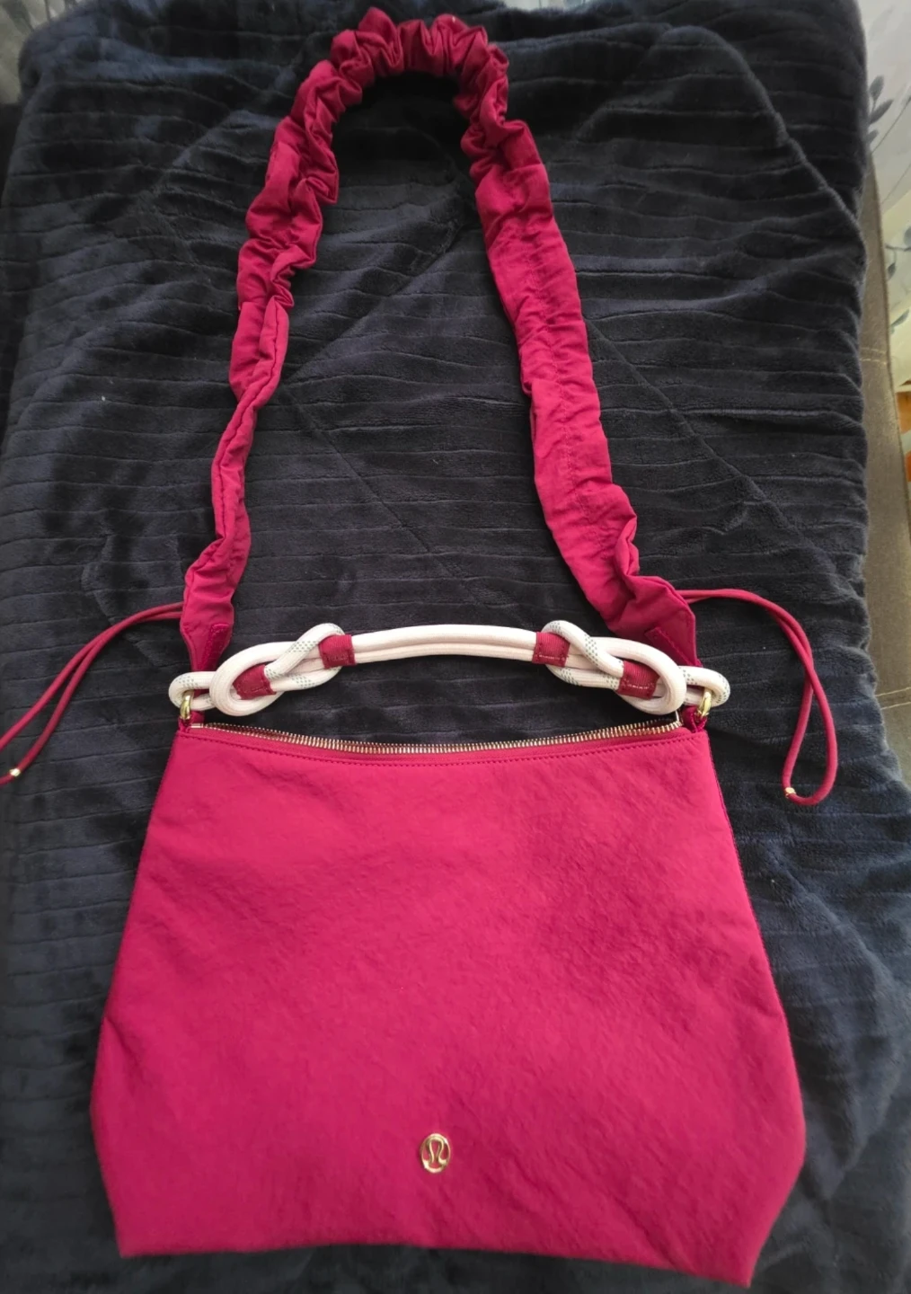 Lululemon City Adventurer Crossbody Bag - photo 2