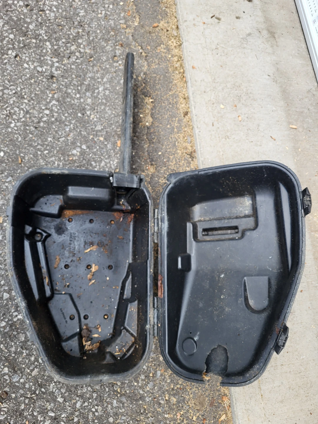 Poulan Chainsaw Carrying Case - photo 2