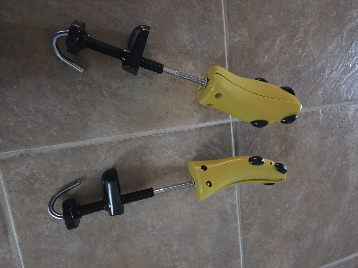 Yellow Shoe Stretcher Pair - photo 2