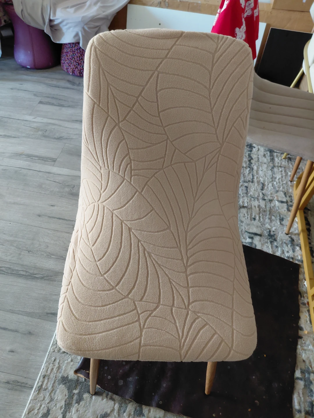 4 Beige Accent Chair cover with Leaf Pattern