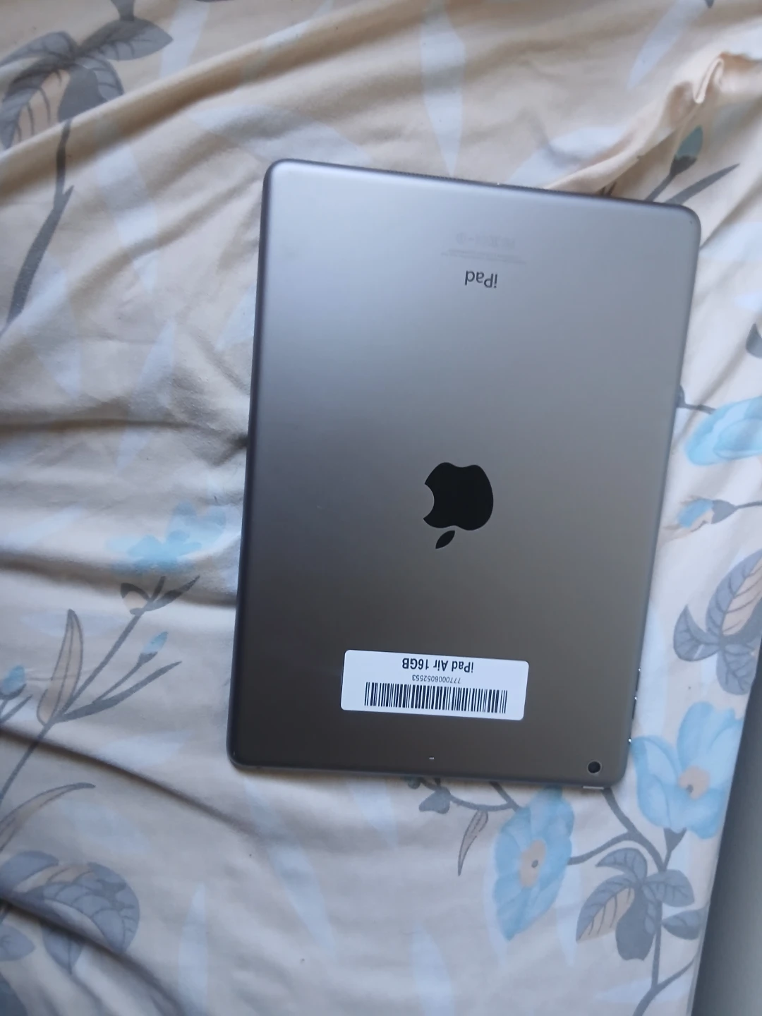Apple iPad Air 16GB - photo 2