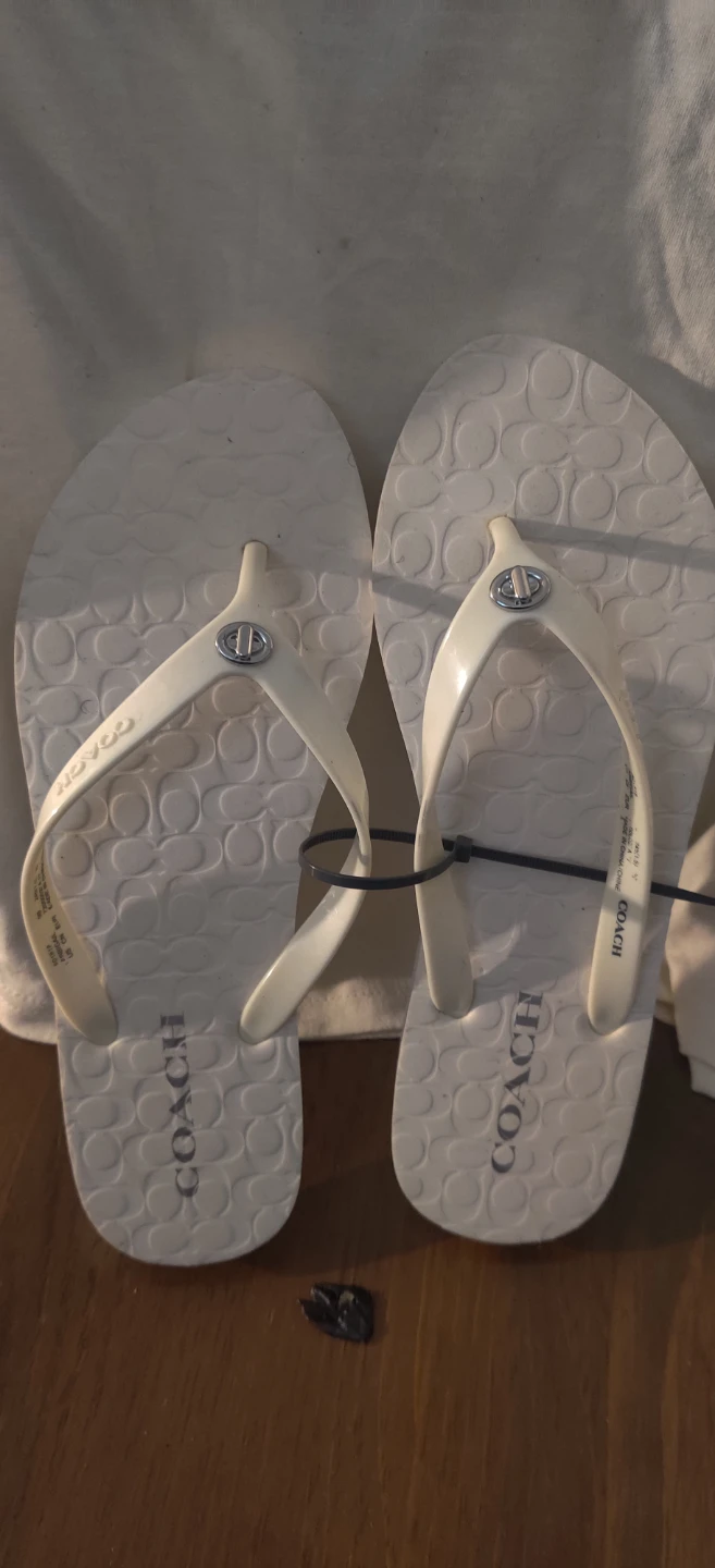 COACH White Flip Flops - Size 39