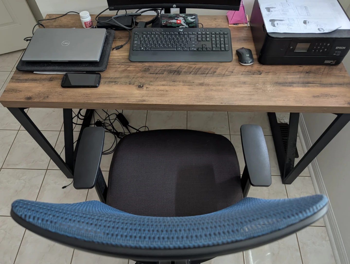 Bundle offer:Home office/study desk table & ergonomic chair - photo 2