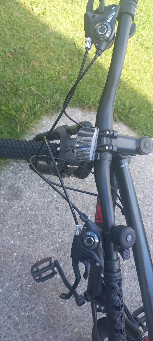 PEAK 51 Mountain Bike - photo 2