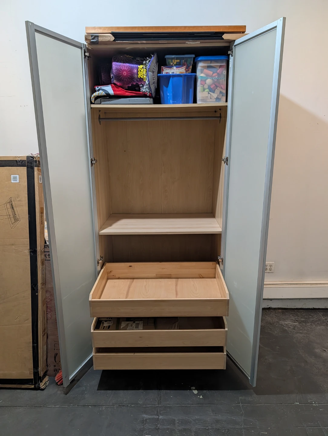PAX wardrobe with frosted glass doors - photo 4