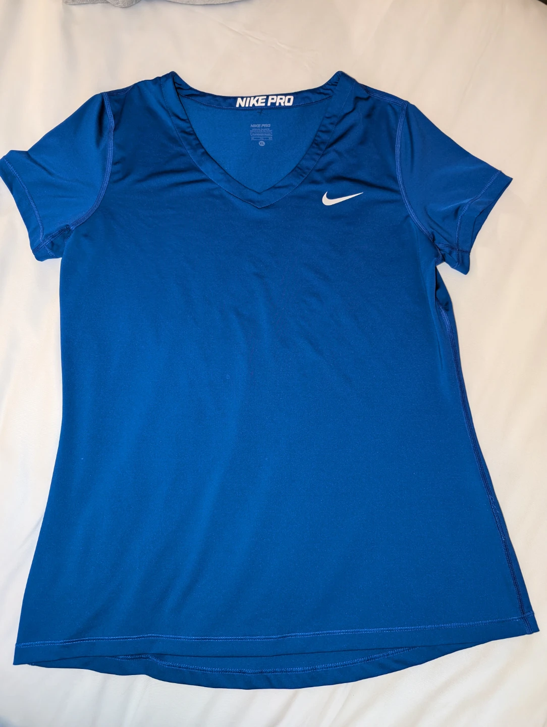 Nike Pro Blue V-Neck T-Shirt for gym running workouts