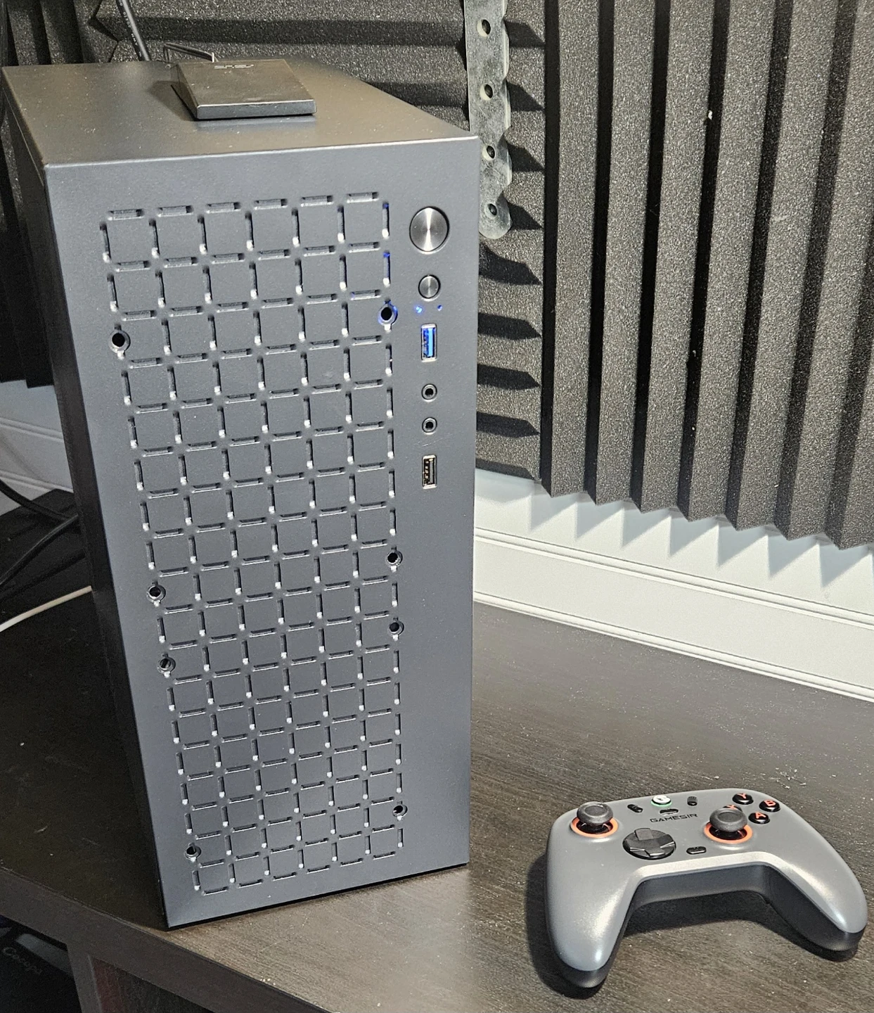 Custom Gaming PC - Ryzen 5 5500, RX 6600 XT, 16GB RAM