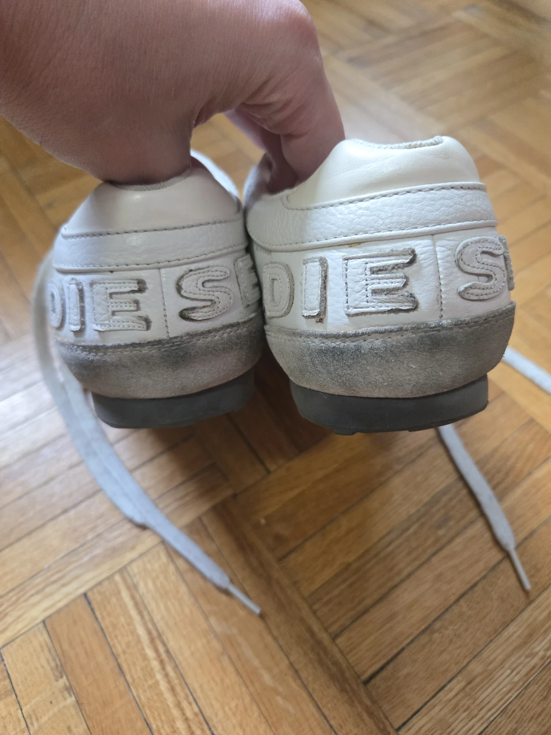 Well-Loved Diesel Sneakers - Men 8.5 - photo 5