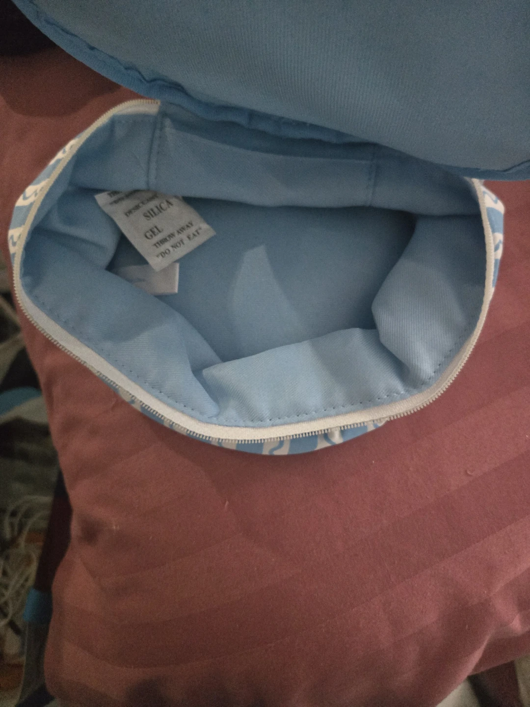 2 piece circle makeup/storage bag - photo 4