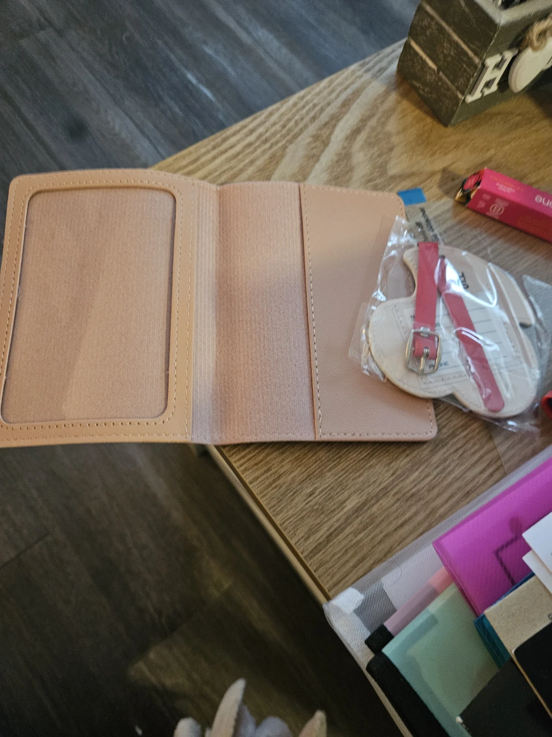 Passport Holder and Luggage Tag Set - photo 2