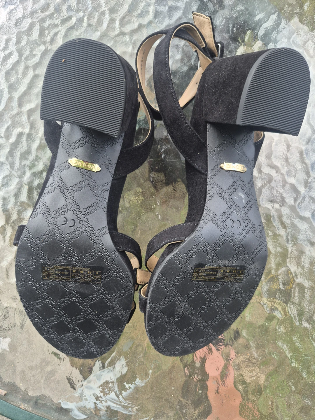 Vionic Black Suede Block Heel Sandals - photo 3