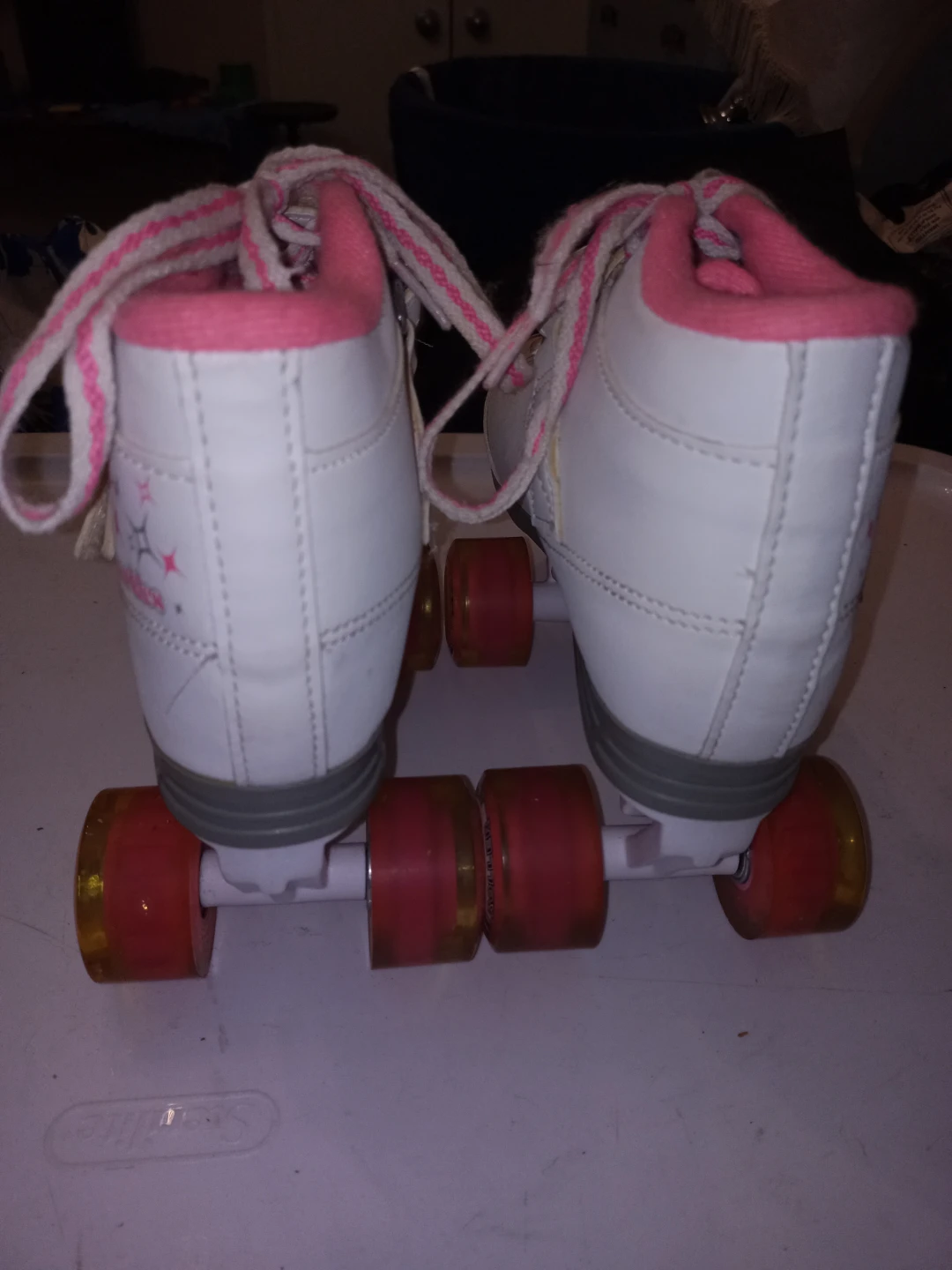 Roller Derby Girls Roller Skates - Size 4 - photo 4