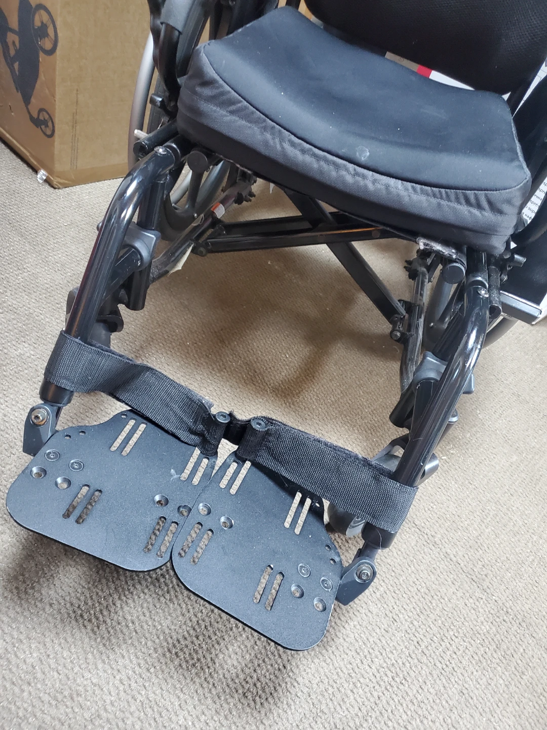 Quickie X-Core Manual Wheelchair - photo 4