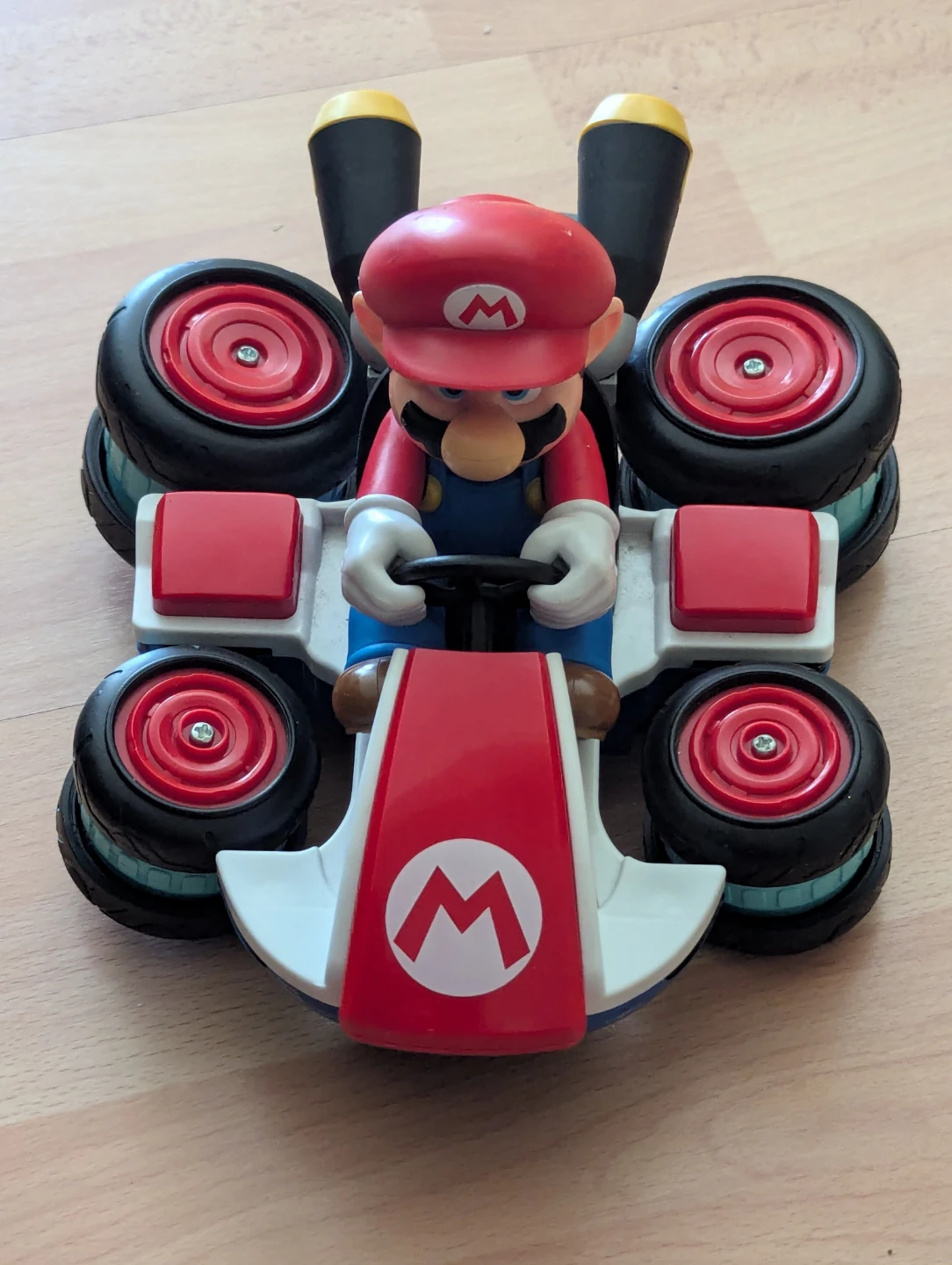 OFFERS: UNTESTED Nintendo Mario Kart Anti Gravity Racer No Remot - photo 3