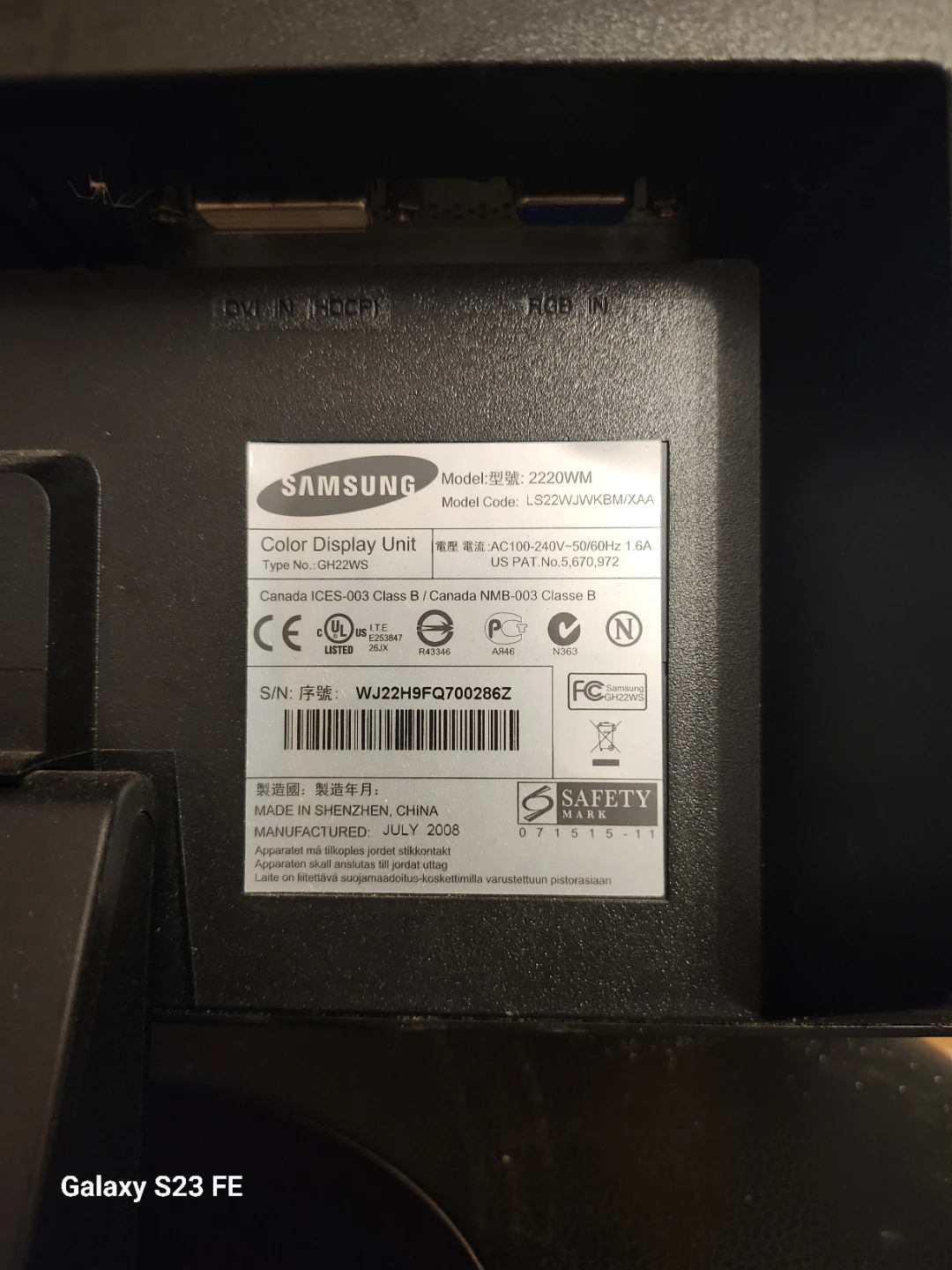 Samsung SyncMaster 2220WM Monitor - photo 4