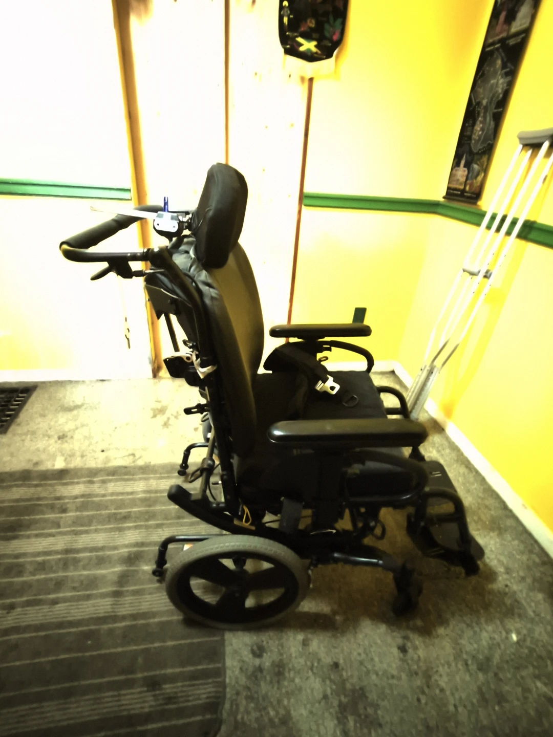 Wheel chair - photo 3