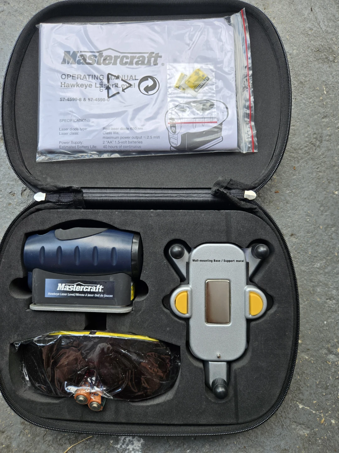 Mastercraft Hawkeye Laser Level with Accessories