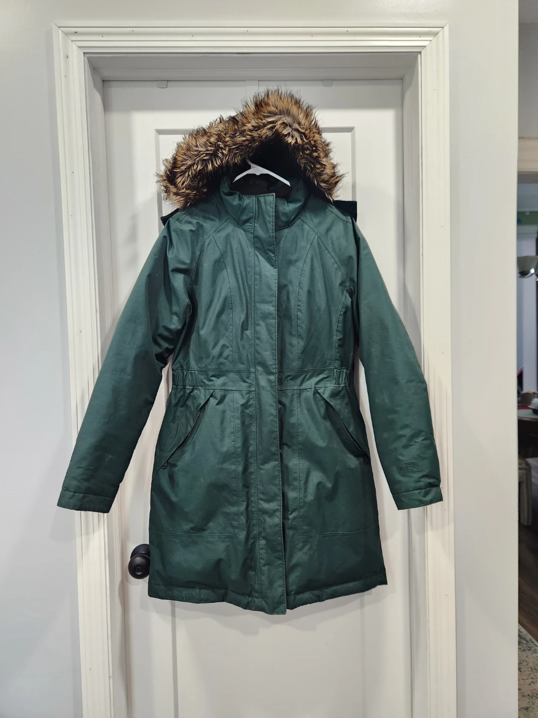 The North Face Women's Green Parka Jacket