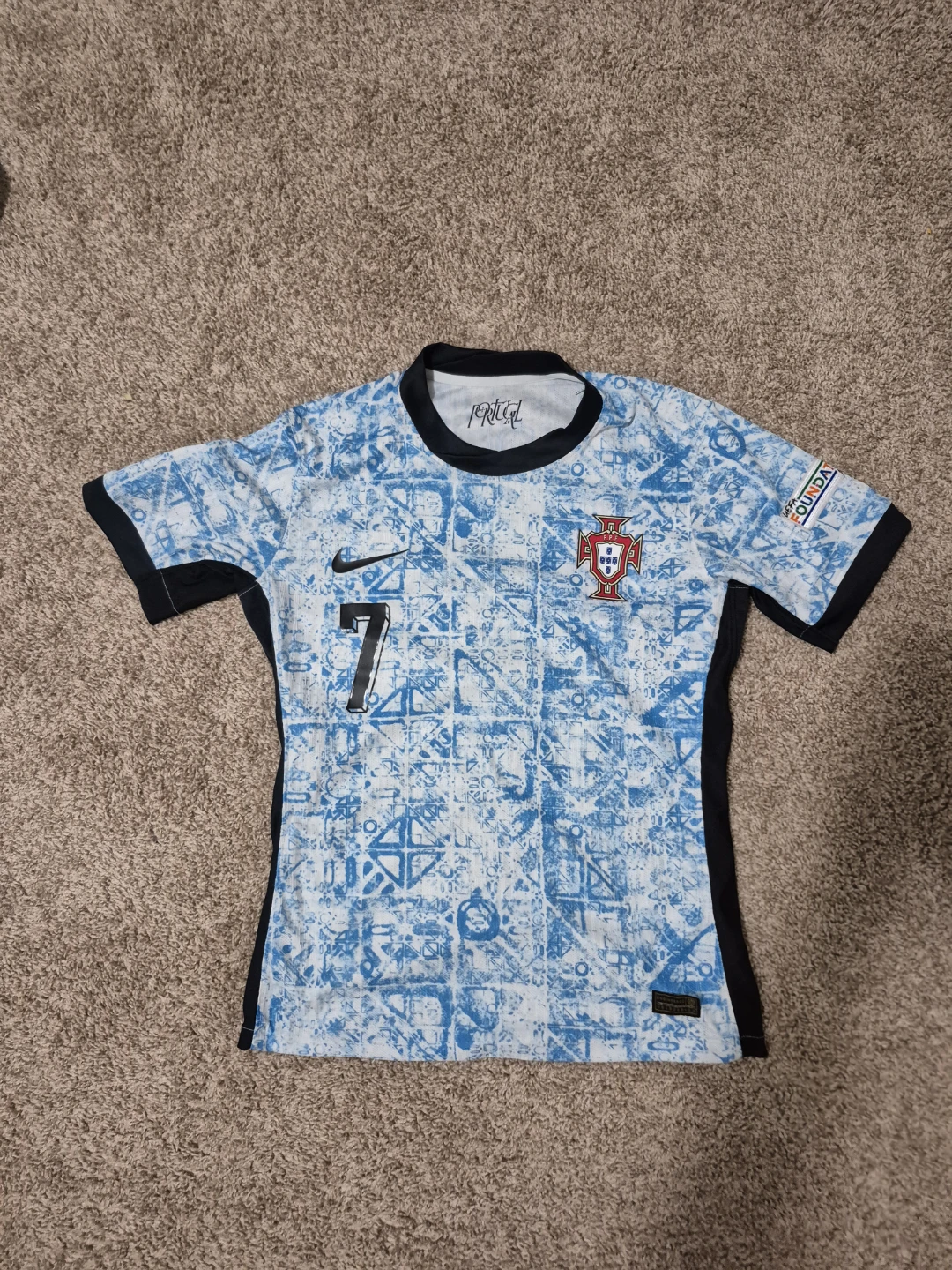 Nike Portugal Ronaldo Soccer Jersey Size M