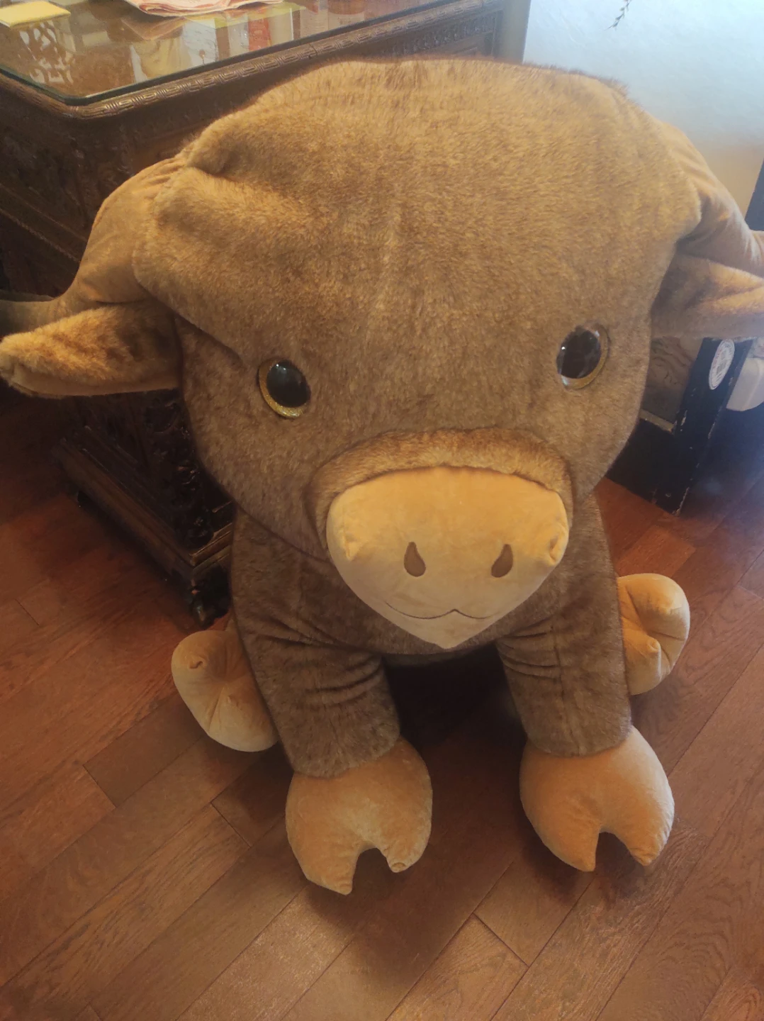 Large brown stuffed bull