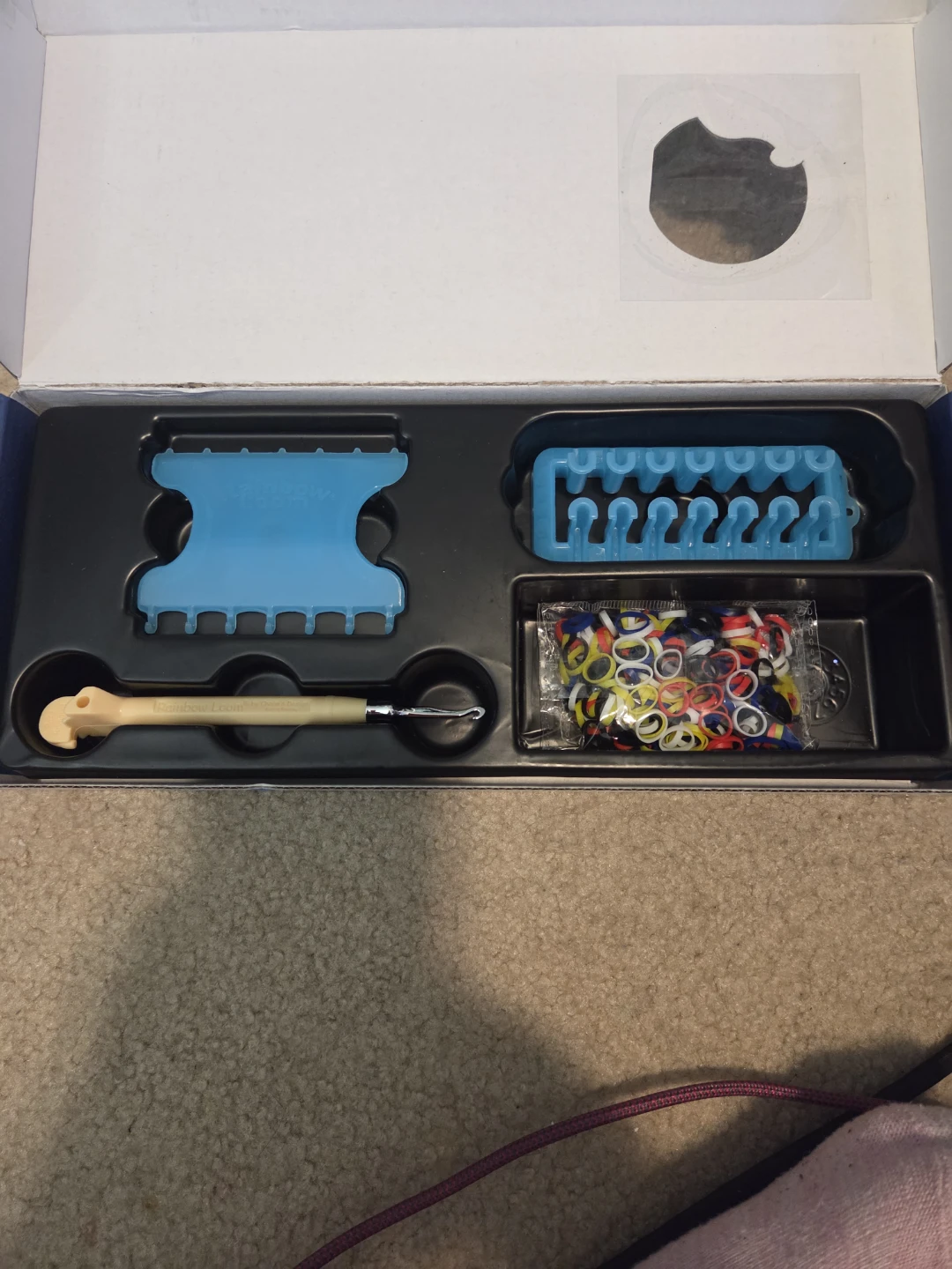Alpha Loom Rubber Band Crafting Kit - photo 2