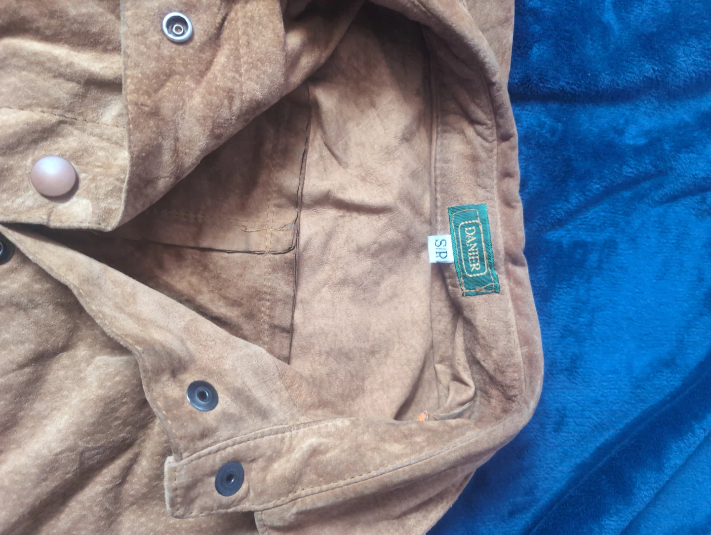 Danier Suede Button-Up Shirt Jacket - photo 2