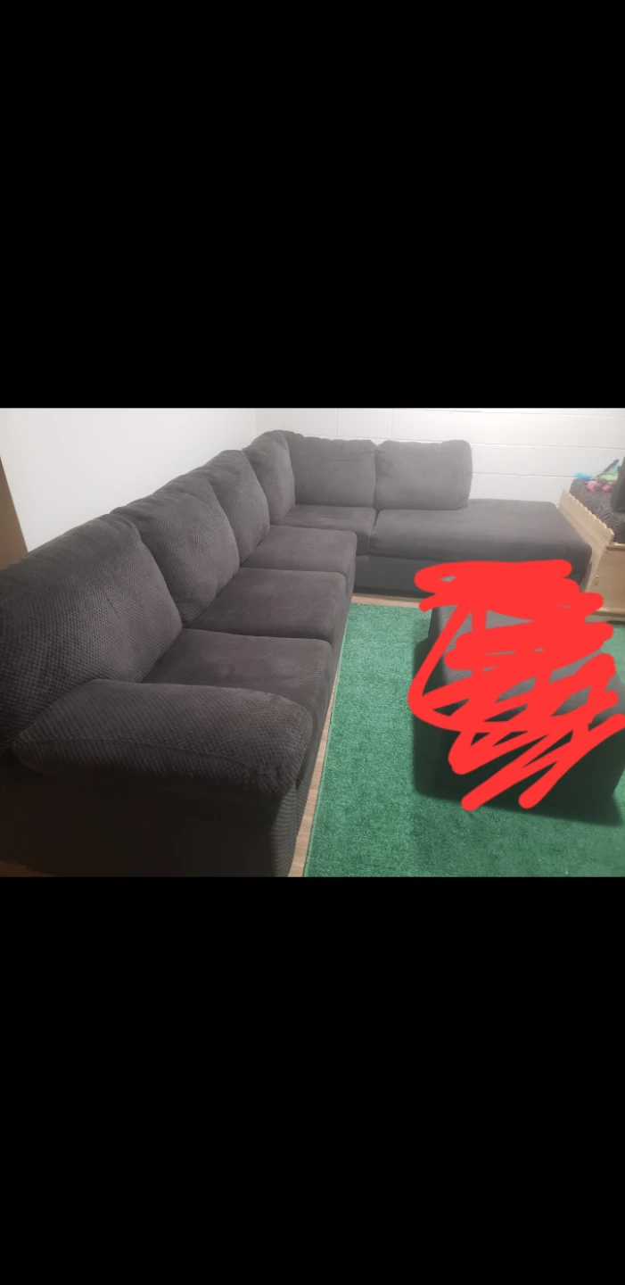 Sectional Couch - photo 2