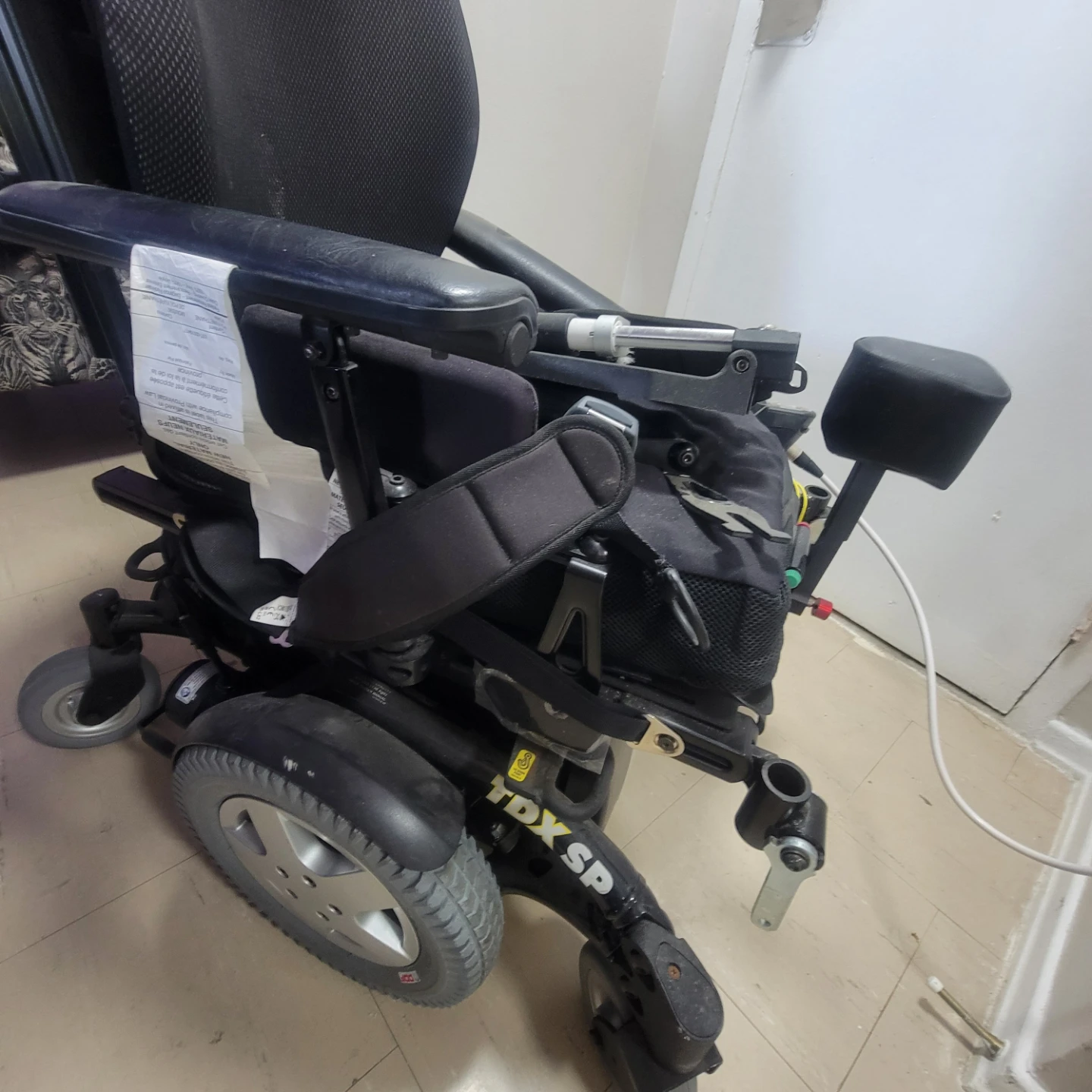 Invacare TDX SP Power Wheelchair(needs battery)parts - photo 2