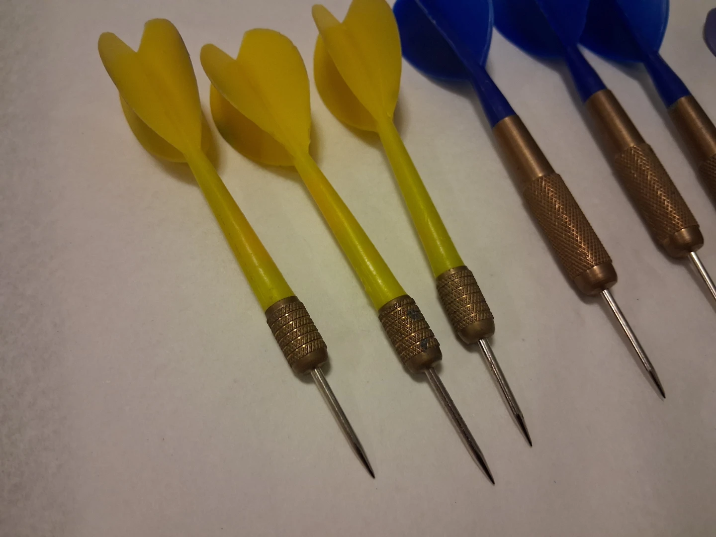 Set of  Vintage Darts - Yellow and Blue - photo 2