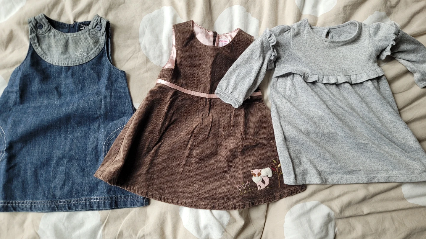 12 Months Baby Girl Clothes Bundle - photo 3