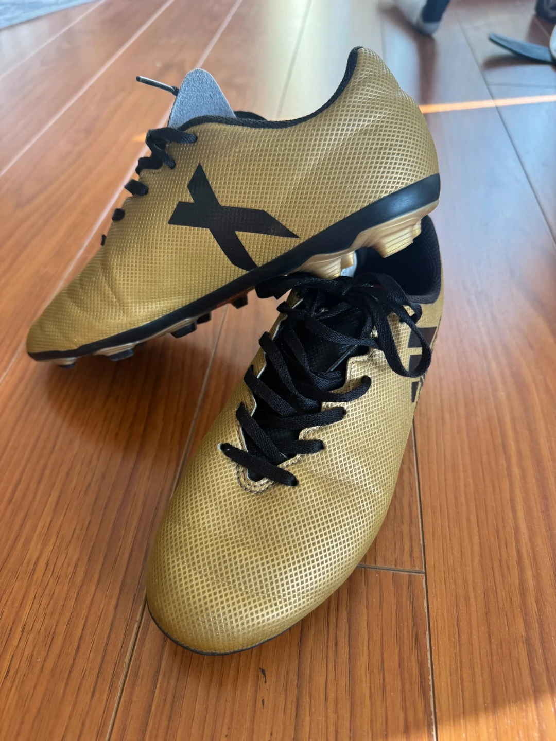 Adidas Soccer Cleats - Gold - Size 5.5