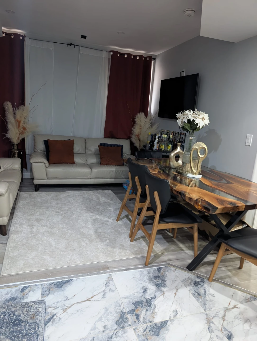 2 bedrooms Basement for rent