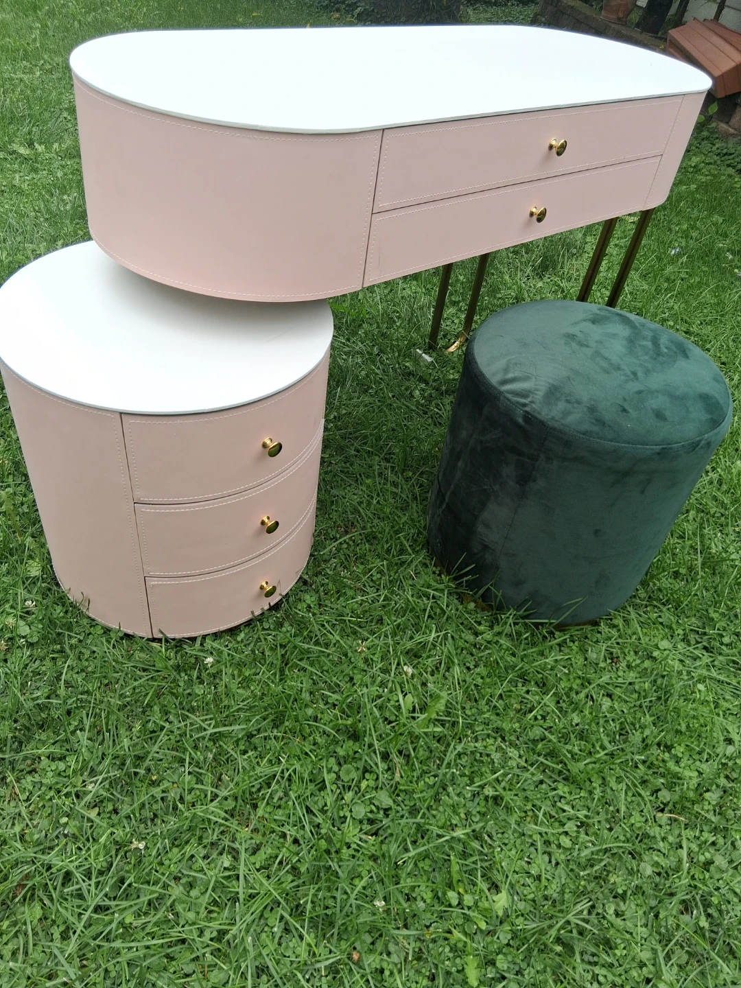 Pink Vanity Desk with Stool and Drawers - photo 3