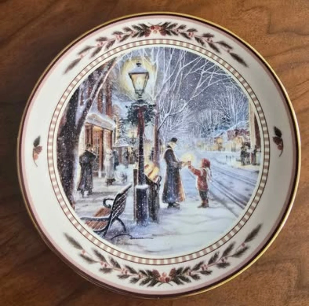 Trisha Romance "Candlelight Stroll" 2002 Collector Plate