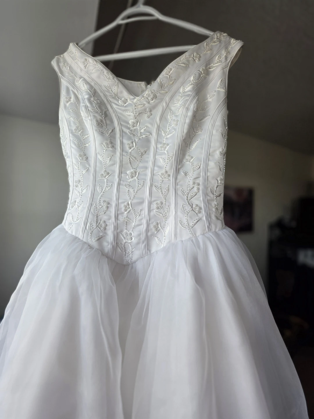 White Wedding Dress - photo 4