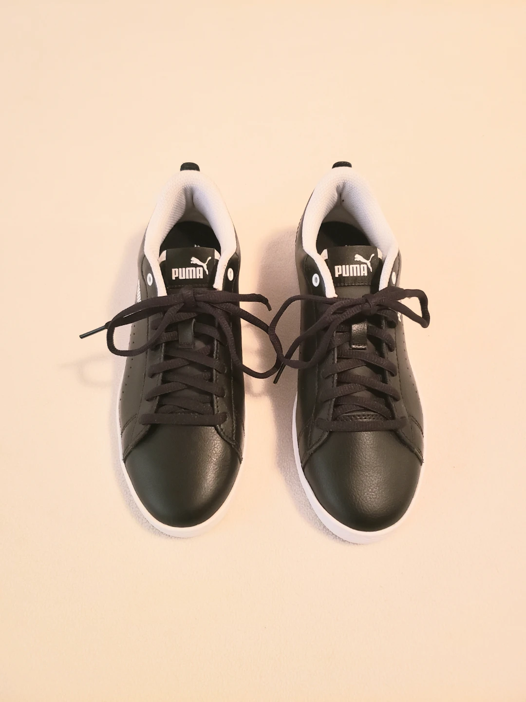 Puma Women's Black Leather Sneakers Size 6.5 $30