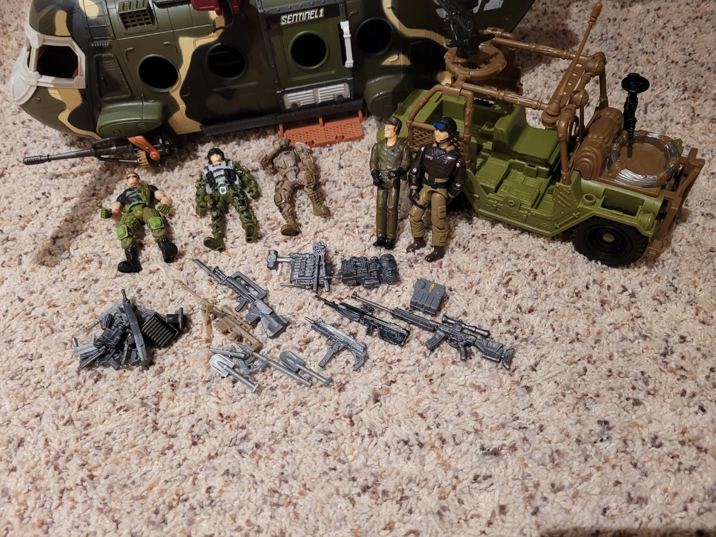 Military Helicopter and Jeep Toy Set - photo 2