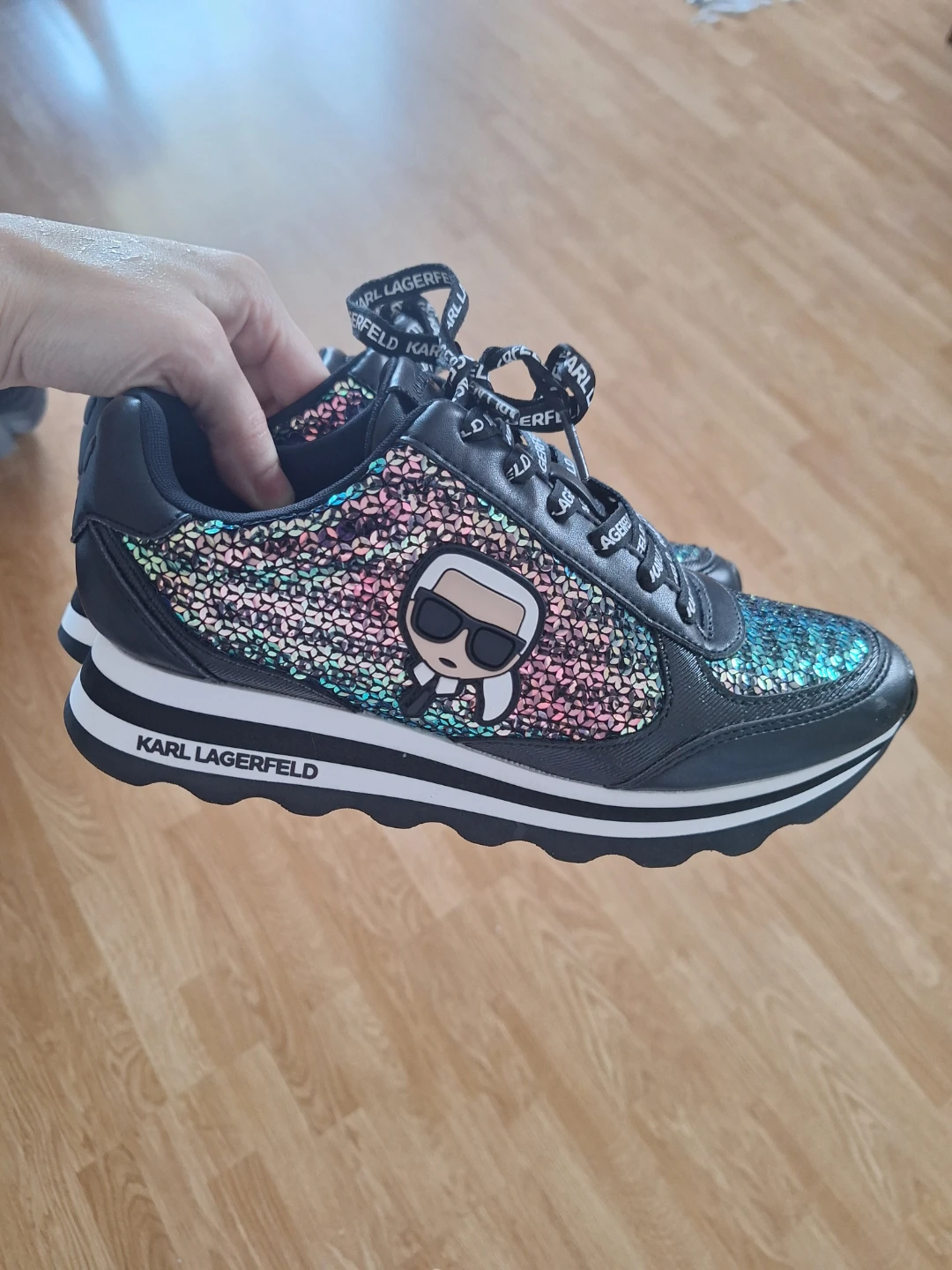 Karl Lagerfeld Paris Black Sequin Sneakers 🌟