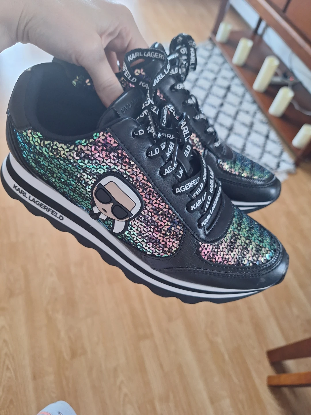 Karl Lagerfeld Paris Black Sequin Sneakers 🌟 - photo 2