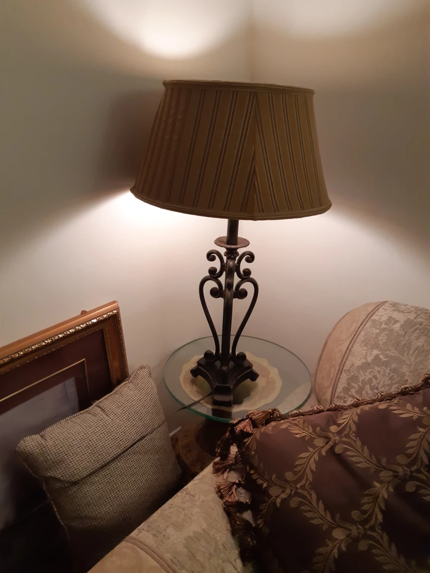 Decorative Table Lamp with Striped Shade - photo 3