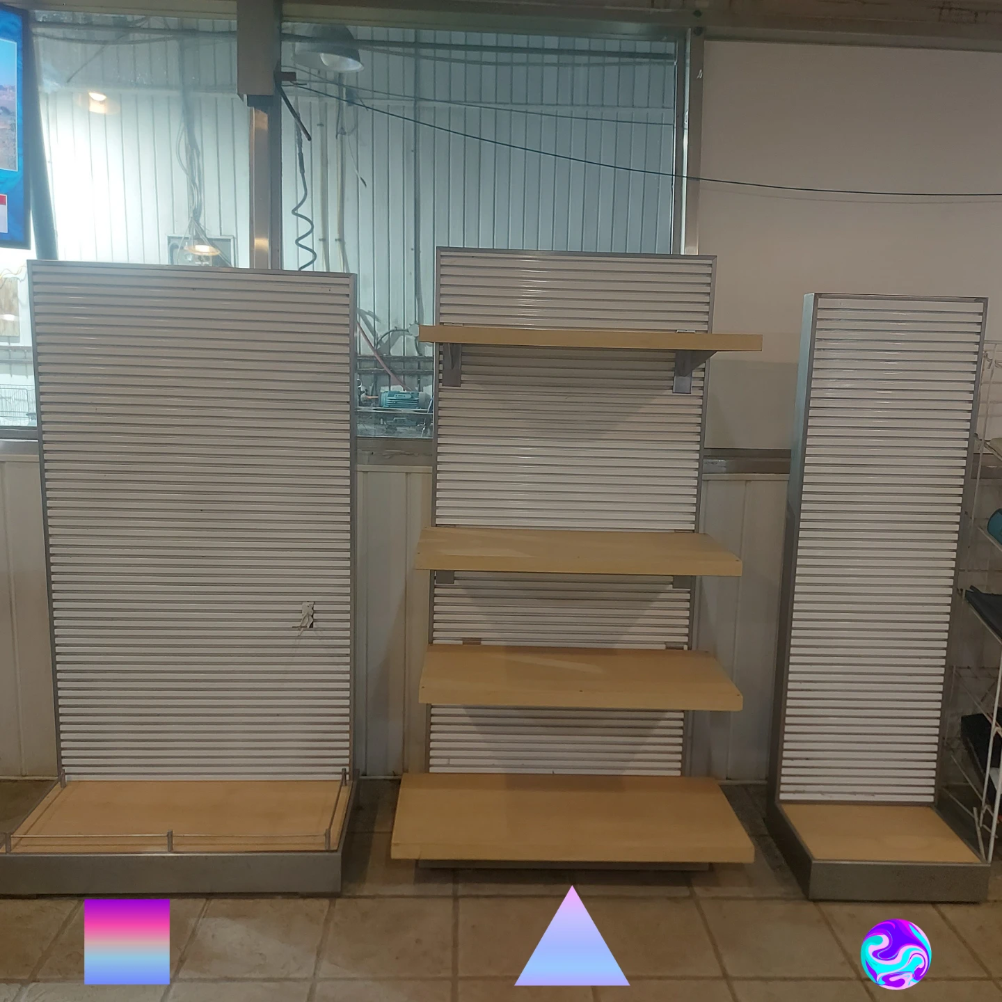 Adjustable Store Display Shelving Units