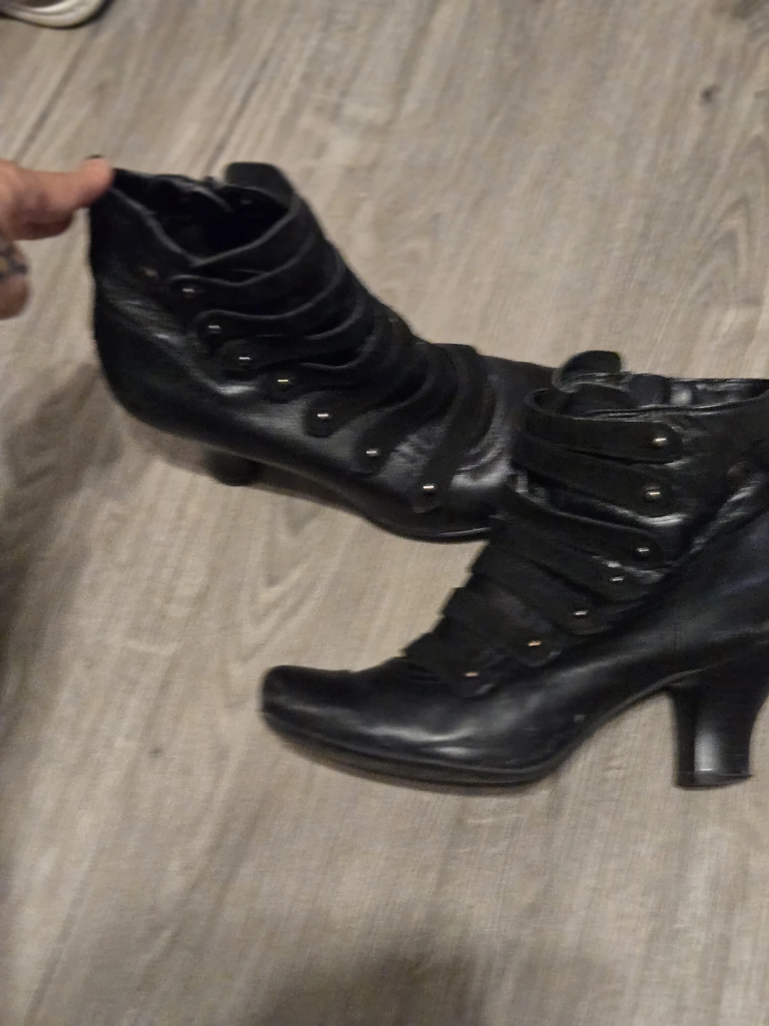 Black Ankle Boots - photo 3
