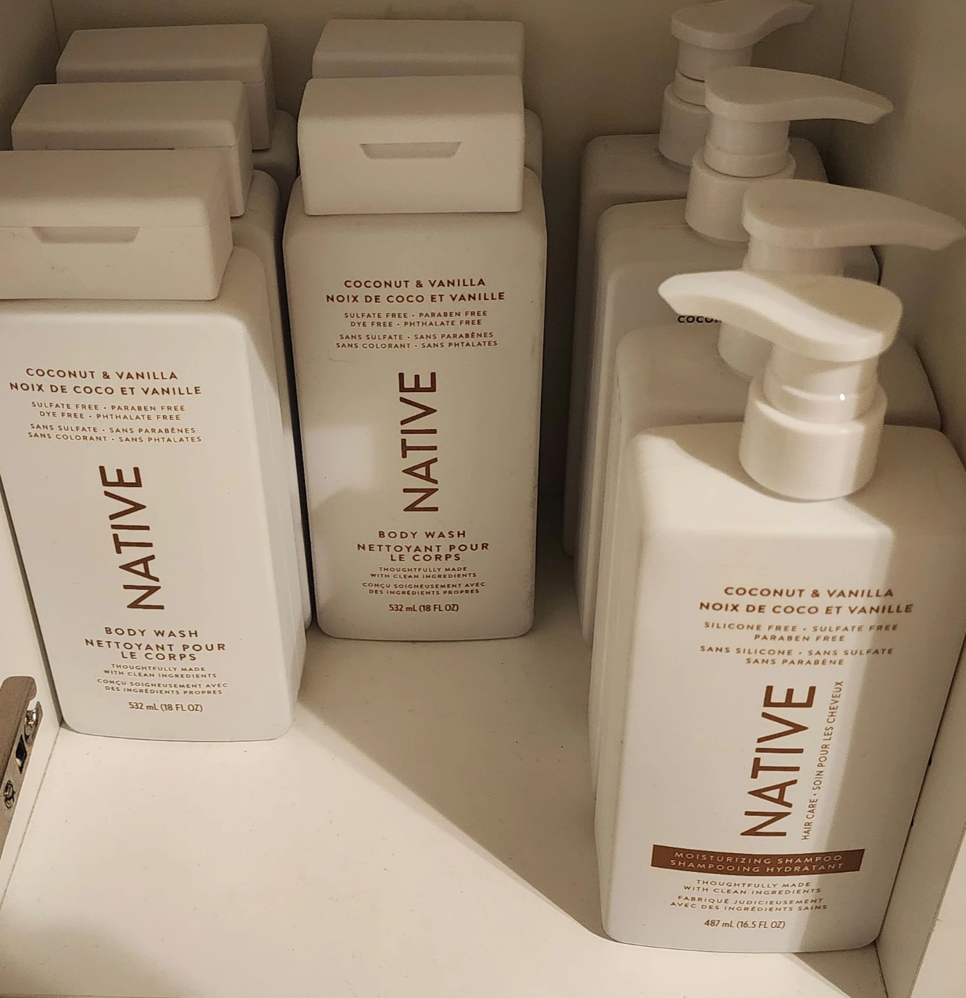 Native Coconut & Vanilla Body Wash and Moisturizing Shampoo