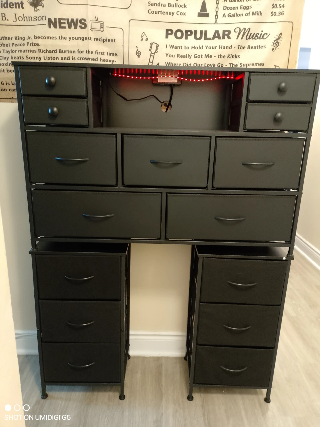 Three Drawer Units .