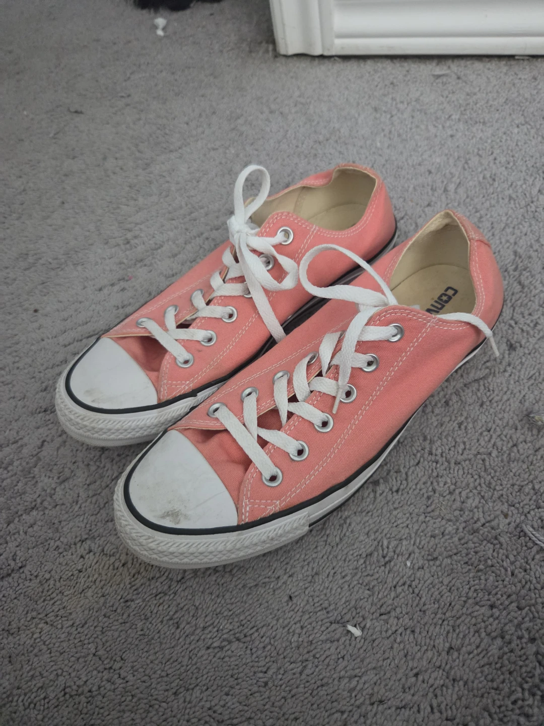 Converse Women's Peach Sneakers