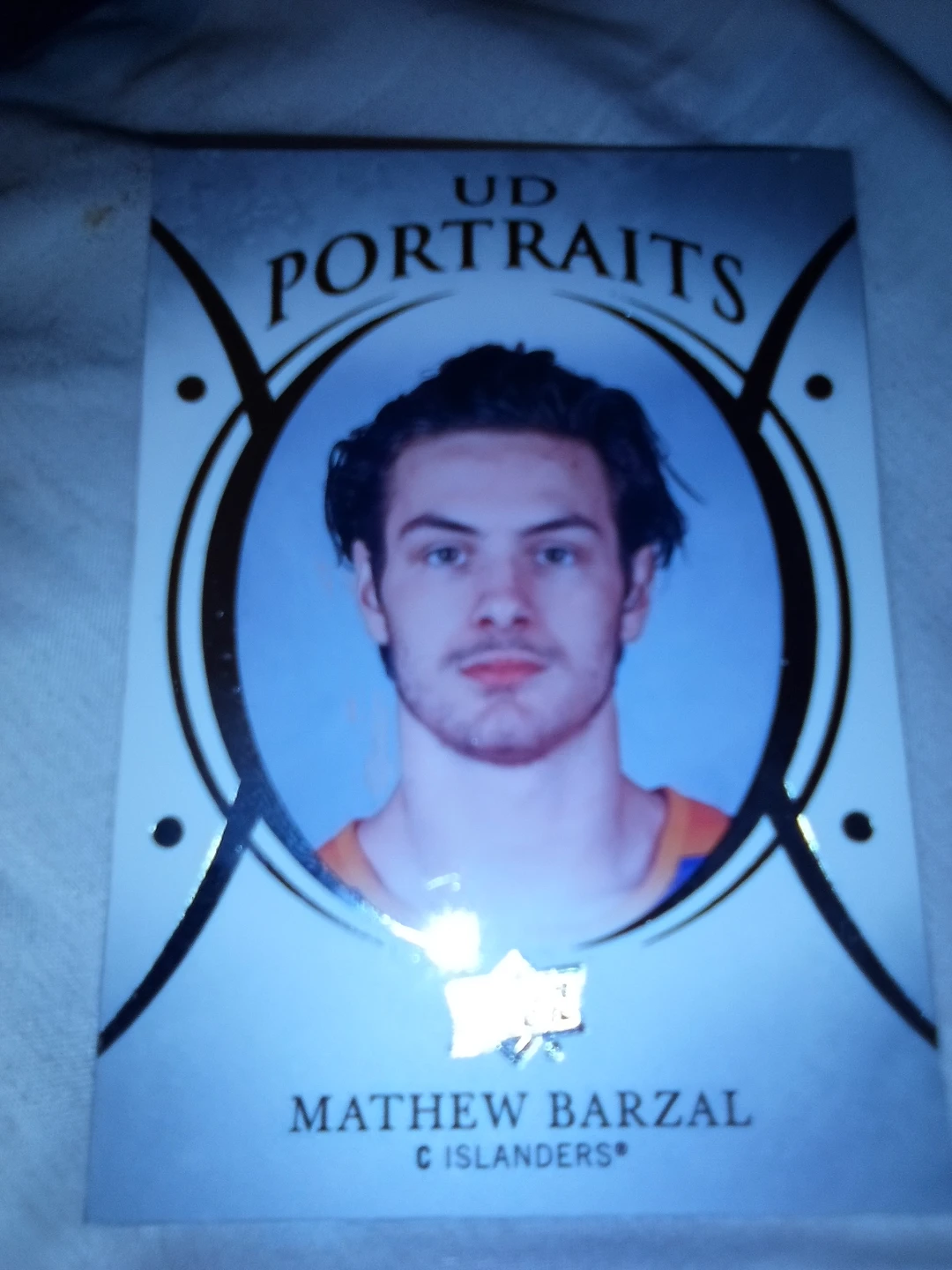 Upper Deck UD Canvas and Portraits Hockey Cards