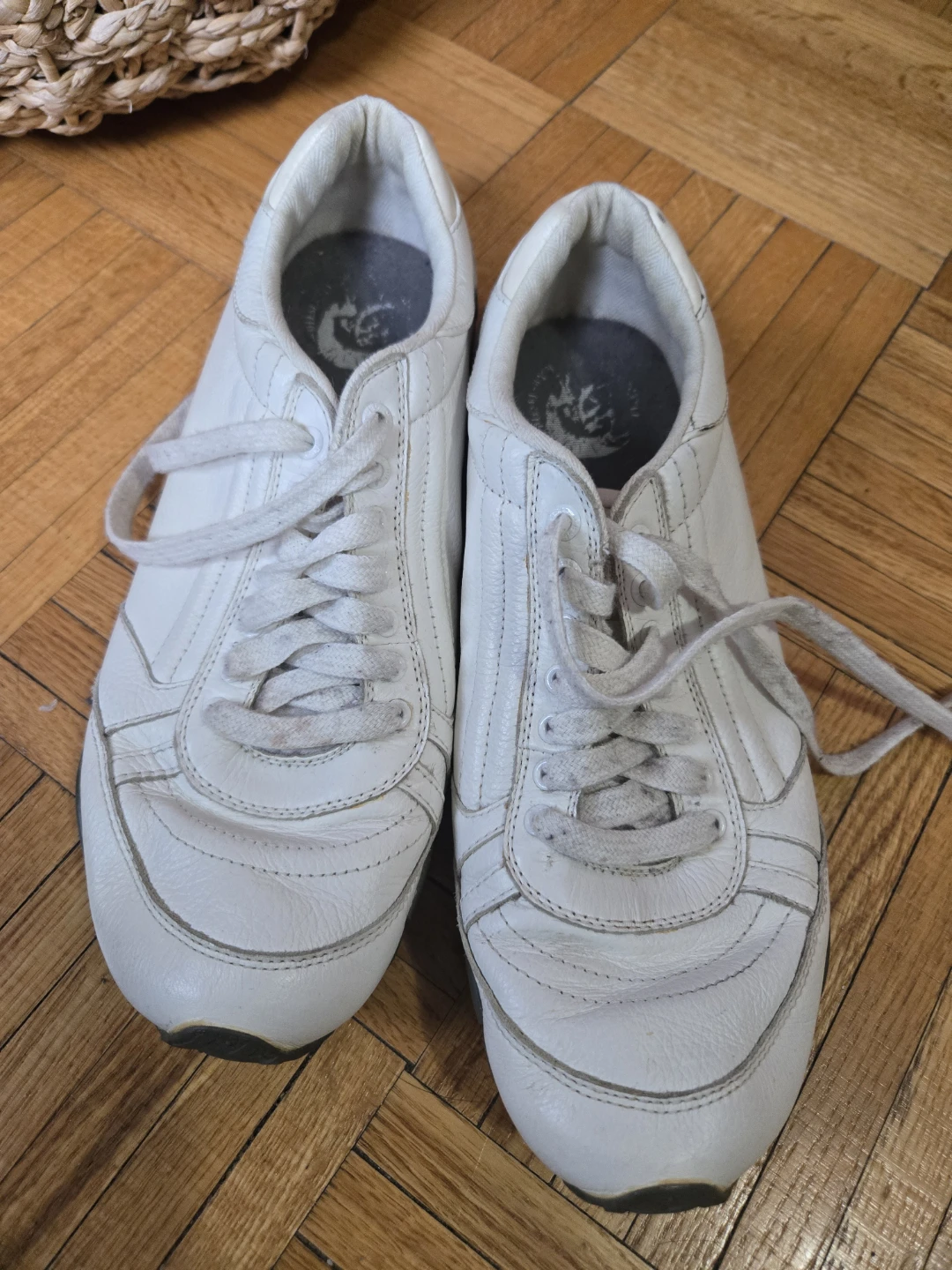 Well-Loved Diesel Sneakers - Men 8.5 - photo 3
