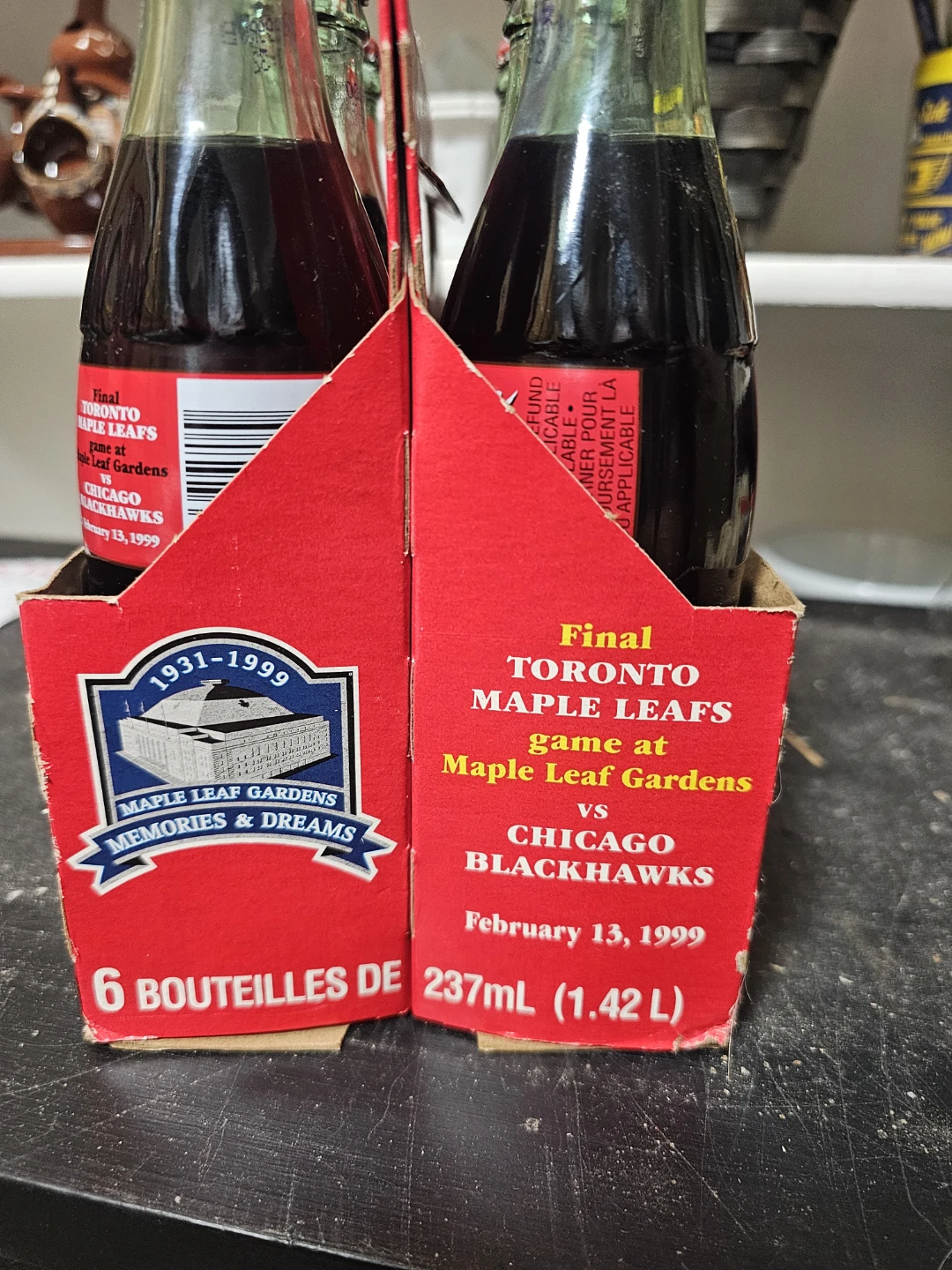 Coca-Cola Classic 6 Bottles - Toronto Maple Leafs Collectible - photo 2